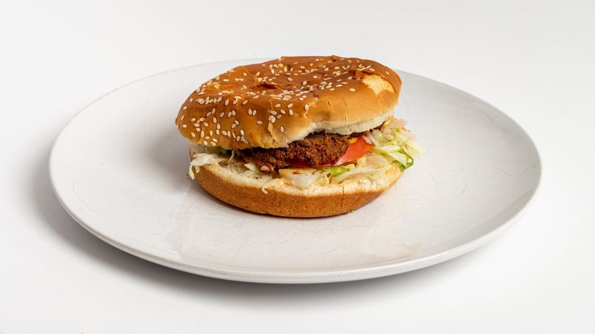 Chili Burger.
