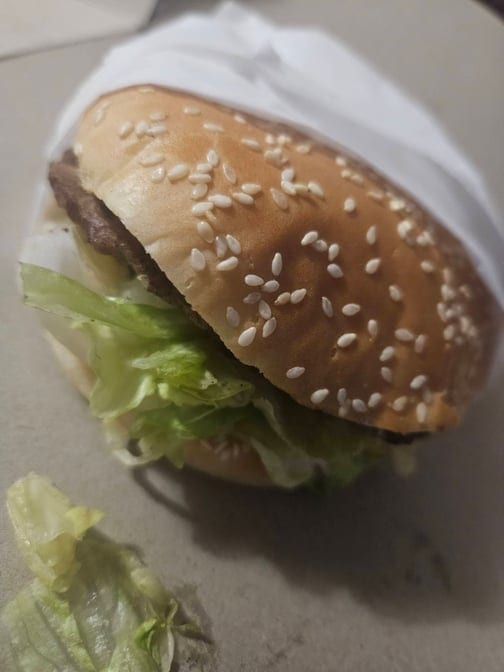 Pounder Burger.